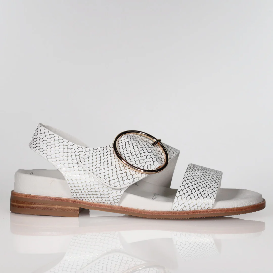 Willa-WhiteGoldweb2_1080x.webp